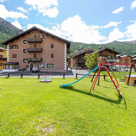 Residence Adele Livigno Exterior photo