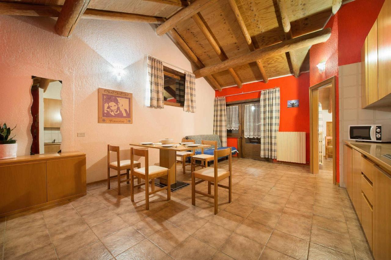 Residence Adele Livigno Exterior photo