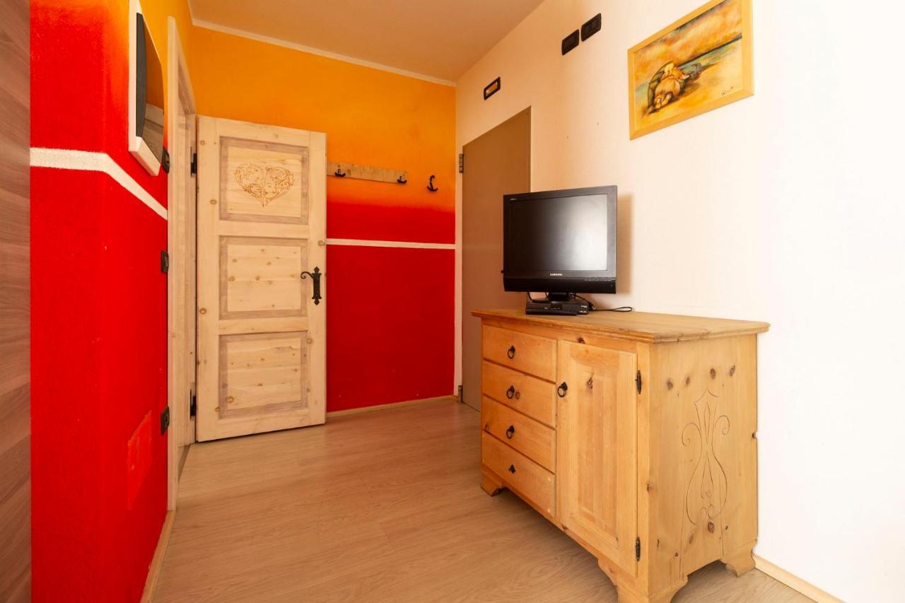 Residence Adele Livigno Exterior photo